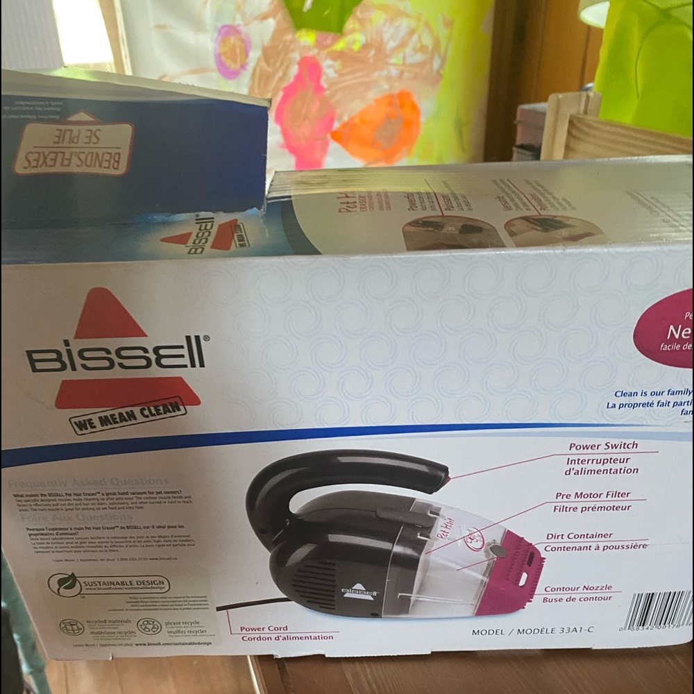 Handheld pet vacuum - Picture 2 of 3